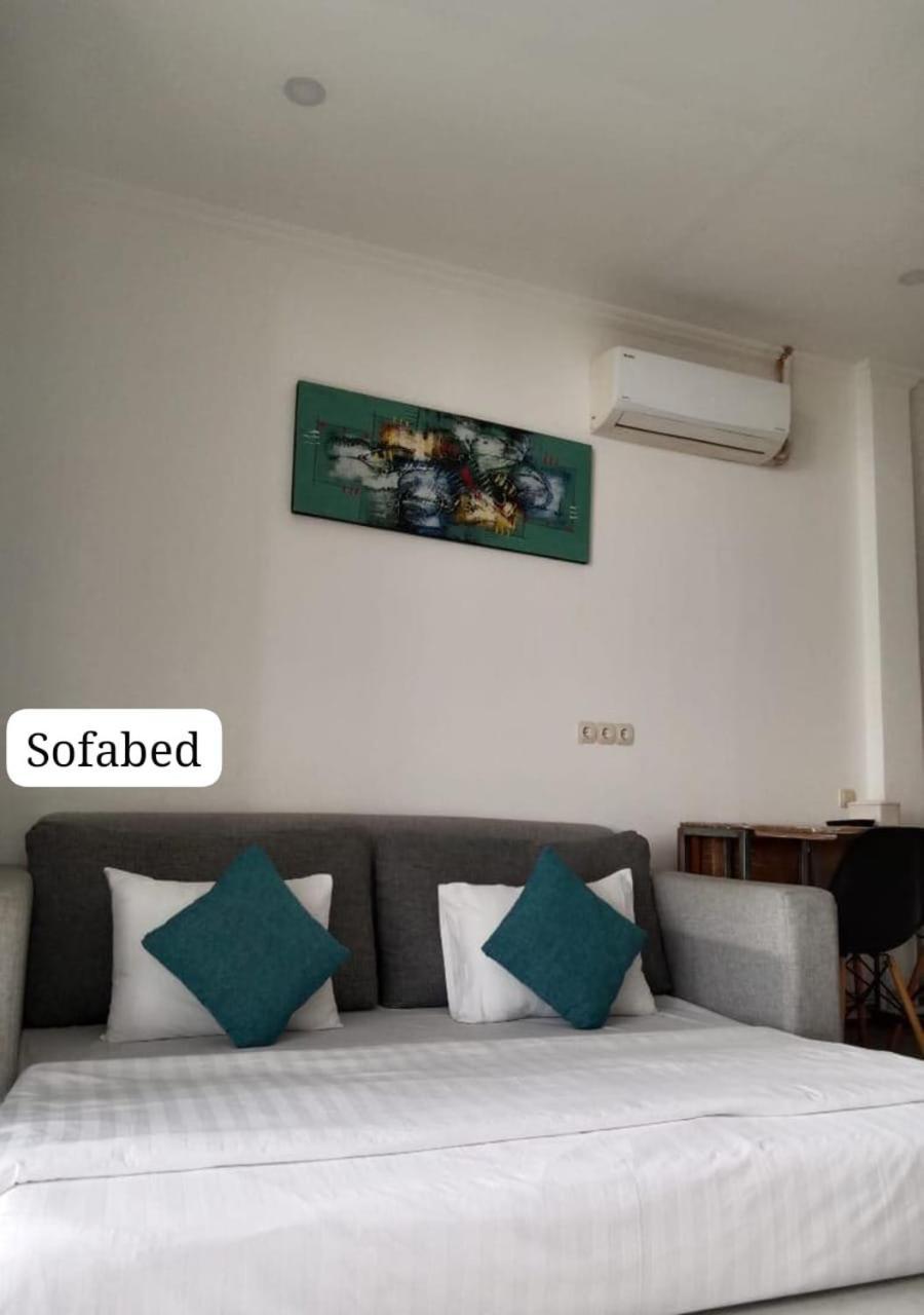 Triple 8 Suites Labuan Bajo Extérieur photo