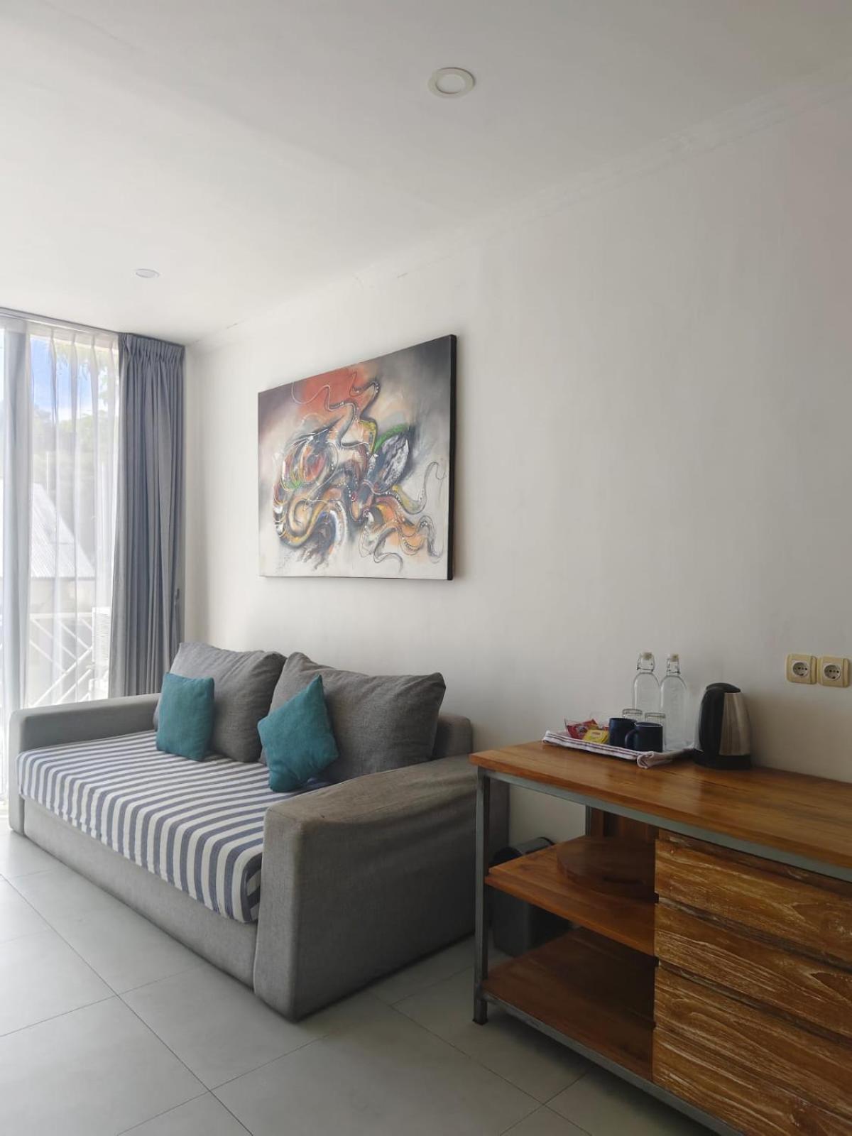 Triple 8 Suites Labuan Bajo Extérieur photo