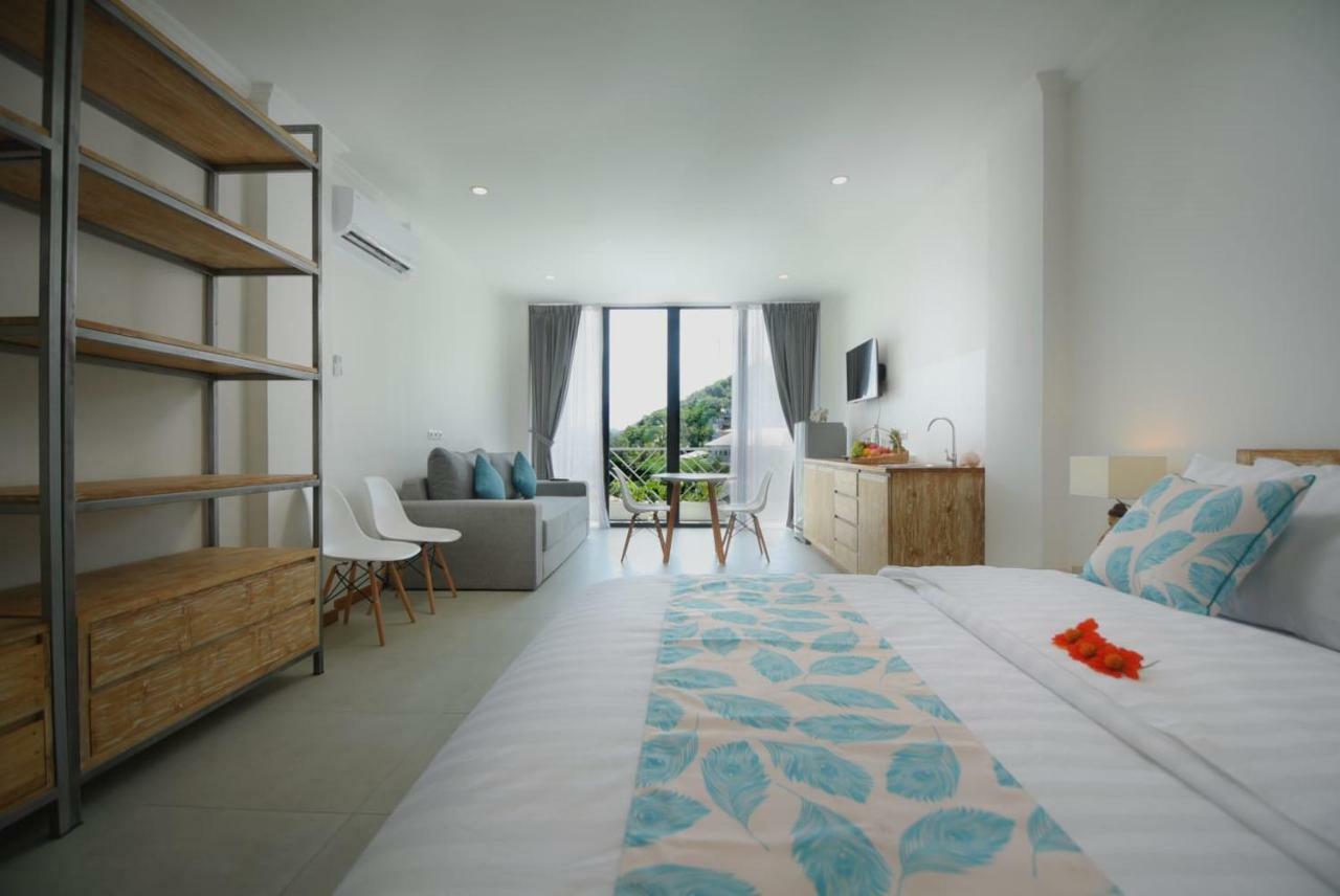 Triple 8 Suites Labuan Bajo Extérieur photo