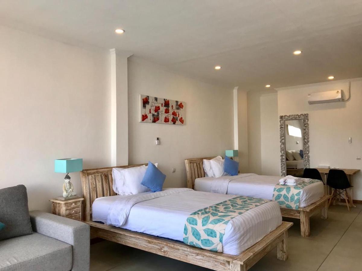 Triple 8 Suites Labuan Bajo Extérieur photo